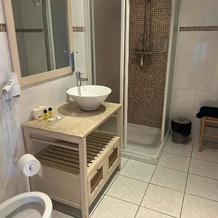 La Des Palmiers Hotel *