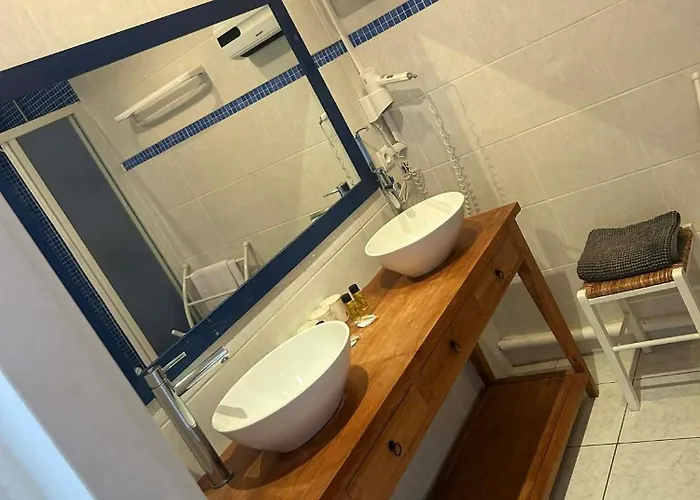 Hotel La Des Palmiers *