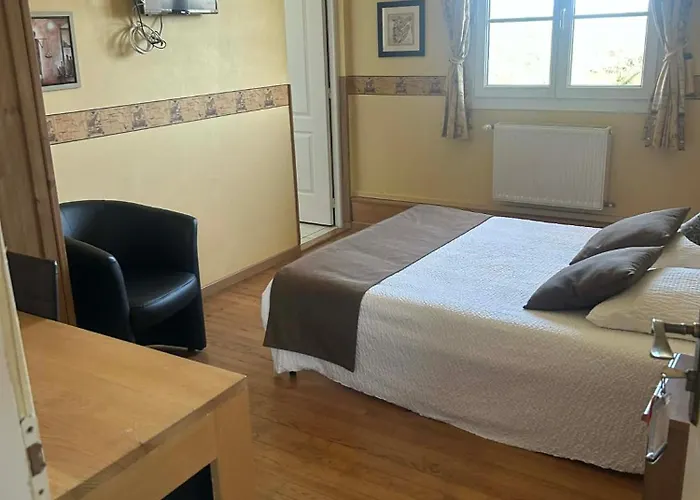 La Des Palmiers Hotel Soublecause